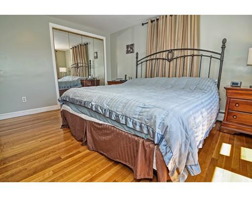 18 Trunfio Ln, Everett, MA 02149 photo 6