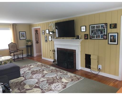 21 Forest St, Braintree, MA 02184 photo 5