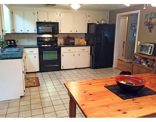 45 Ash St, Webster, MA 01570 photo 9