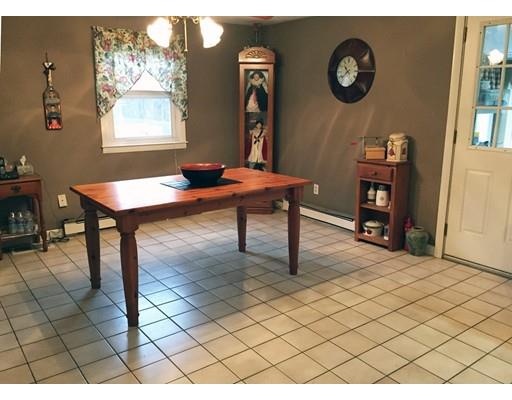 45 Ash St, Webster, MA 01570 photo 6