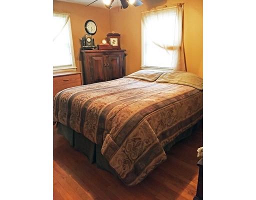 45 Ash St, Webster, MA 01570 photo 11