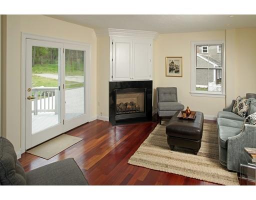 299 North St, Hingham, MA 02043 photo 5