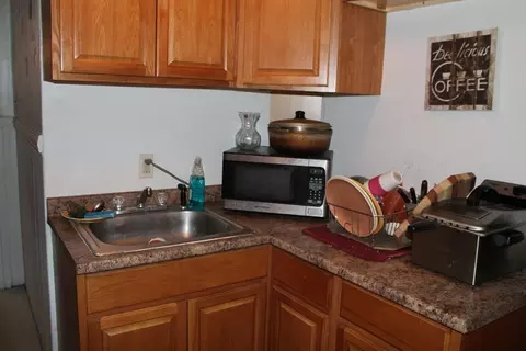 23 Eddy St, Webster, MA 01570 photo 4