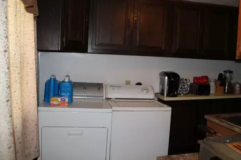 23 Eddy St, Webster, MA 01570 photo 3