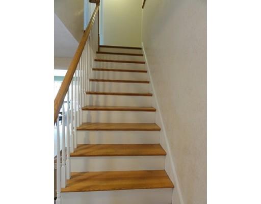2 Hillside Dr, Townsend, MA 01469 photo 10