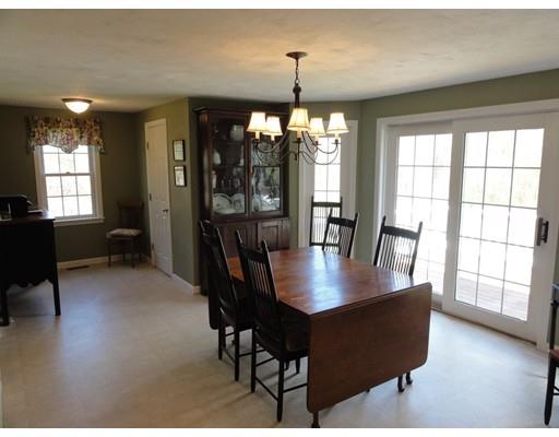 2 Hillside Dr, Townsend, MA 01469 photo 5