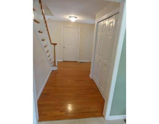 2 Hillside Dr, Townsend, MA 01469 photo 9