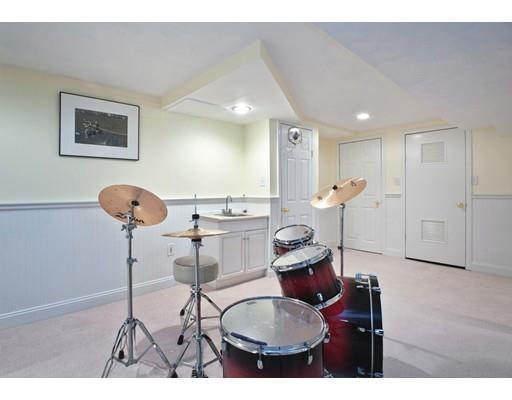 15 Jackson Rd, Wellesley, MA 02481 photo 22