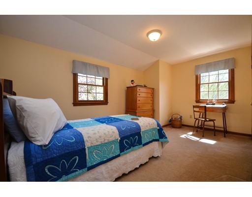10 Houghton Rd, Sutton, MA 01590 photo 24