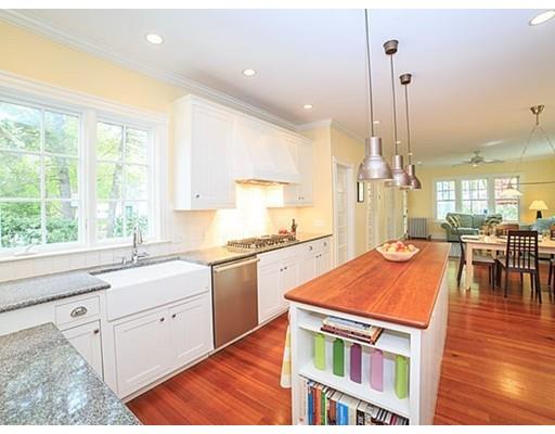 326 Webster St, Needham, MA 02494 photo 10
