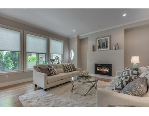 66 Perry St #2, Brookline, MA 02446 photo 6