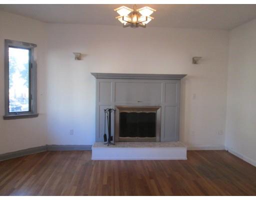 52 Dean St, Everett, MA 02149 photo 2