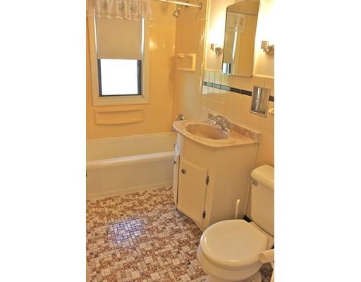 686 Elm St, West Springfield, MA 01089 photo 13