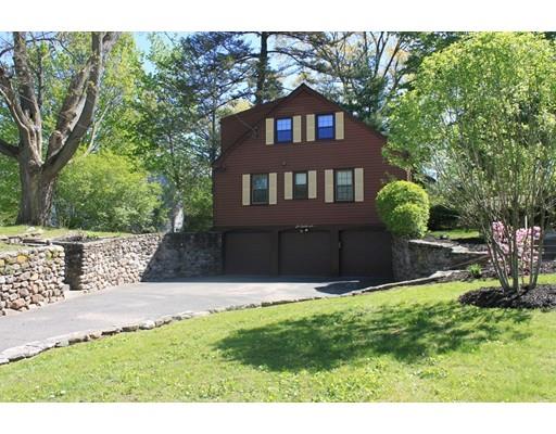 686 Elm St, West Springfield, MA 01089 photo 2