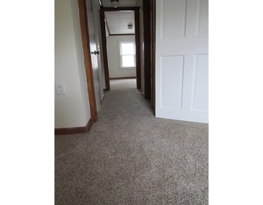 106 Balfour Dr, Springfield, MA 01118 photo 9