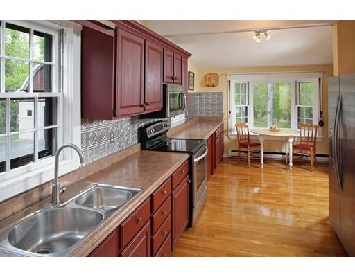 337 High St, Hingham, MA 02043 photo 3