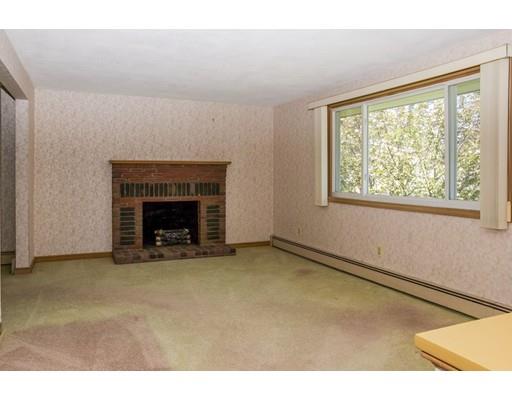 49 Hamilton Ave, Dedham, MA 02026 photo 2