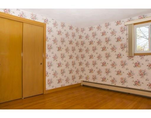49 Hamilton Ave, Dedham, MA 02026 photo 5