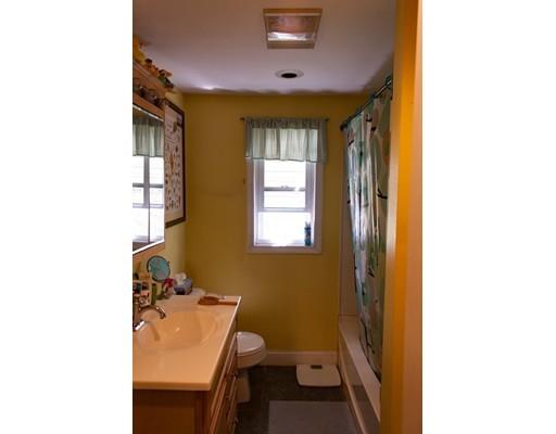 452 S Broadway, Lawrence, MA 01843 photo 9