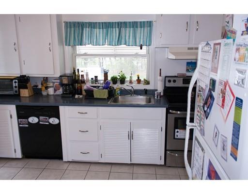 452 S Broadway, Lawrence, MA 01843 photo 8
