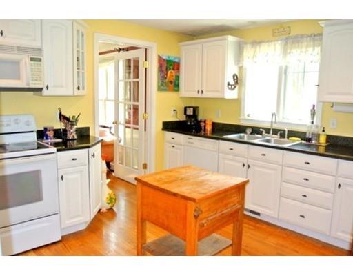 197 Mill St, Lancaster, MA 01523 photo 8