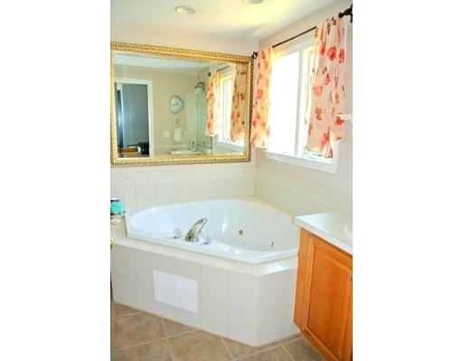 197 Mill St, Lancaster, MA 01523 photo 16