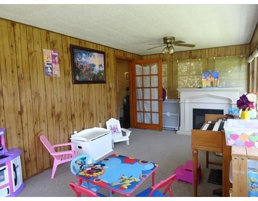 1 Santoro Rd, Worcester, MA 01606 photo 11