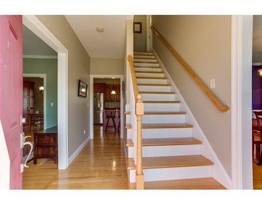 30 Jenna Ln, Sutton, MA 01590 photo 4