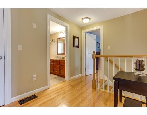 30 Jenna Ln, Sutton, MA 01590 photo 13