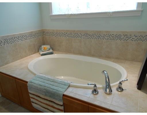 3 Blackford Dr, Atkinson, NH 03811 photo 15