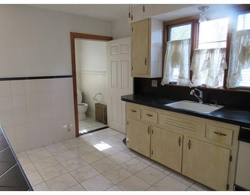 96 Belvidere St, Springfield, MA 01108 photo 4