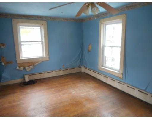 18 Park Ave, Ware, MA 01082 photo 9