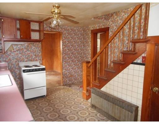18 Park Ave, Ware, MA 01082 photo 7