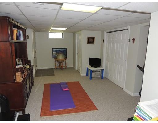 15 Onset St, Worcester, MA 01604 photo 16