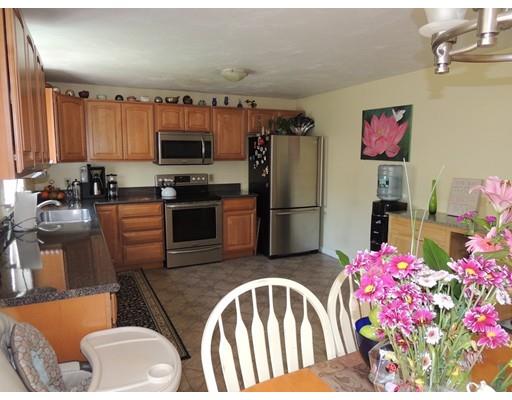 15 Onset St, Worcester, MA 01604 photo 5
