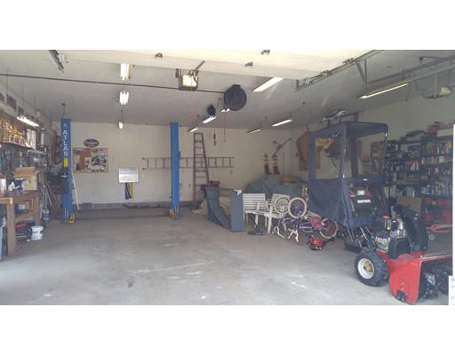 315 Mott St, Fall River, MA 02721 photo 6
