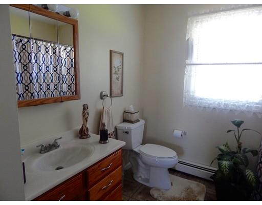 133 Florence St, Fall River, MA 02720 photo 11