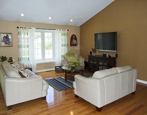 79 Brigham Rd, Worcester, MA 01609 photo 5