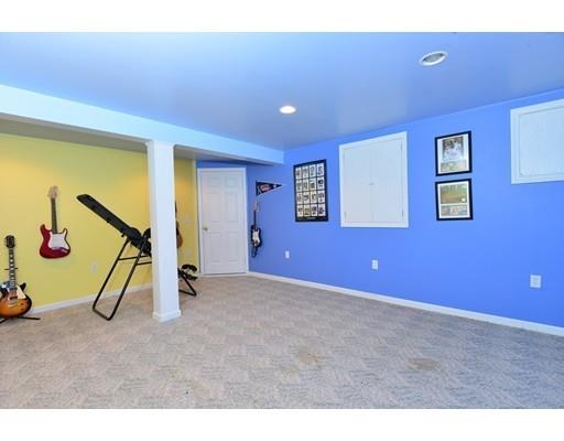 44 Pine Tree Ln, Raynham, MA 02767 photo 22