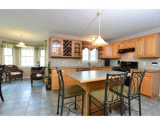 44 Pine Tree Ln, Raynham, MA 02767 photo 10