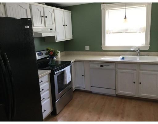 38 Milford St, Upton, MA 01568 photo 3