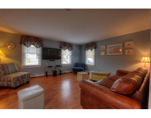35 Meadowbrook Rd, Mashpee, MA 02649 photo 5