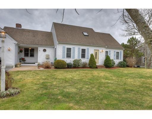 35 Meadowbrook Rd, Mashpee, MA 02649 photo 1