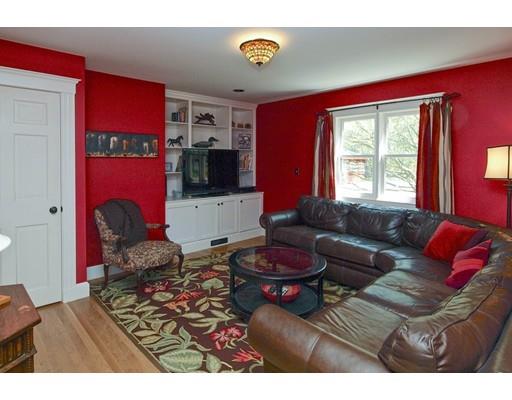 36 Prospect St, Upton, MA 01568 photo 9