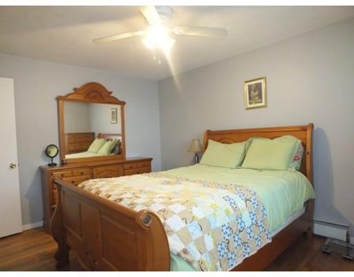 5 Danaher Cir, Springfield, MA 01118 photo 9