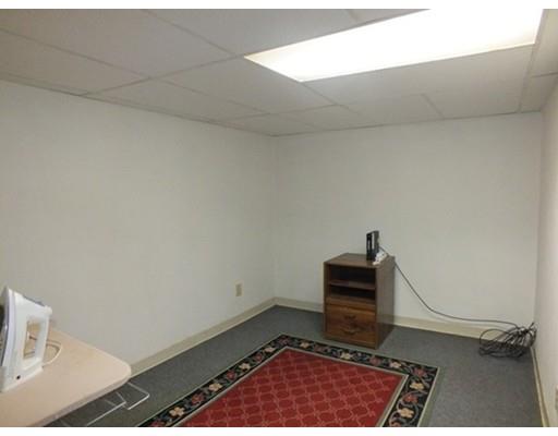 5 Danaher Cir, Springfield, MA 01118 photo 25