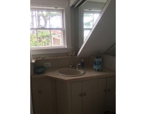 13 Hooper St, Marblehead, MA 01945 photo 8