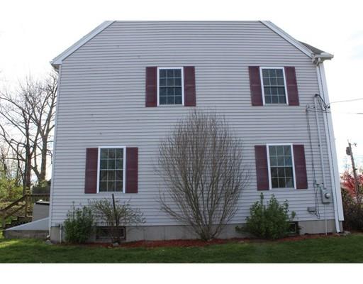 104 Zenith Dr, Worcester, MA 01602 photo 4