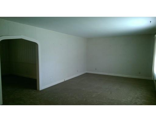 182 Albany St, Fall River, MA 02720 photo 6