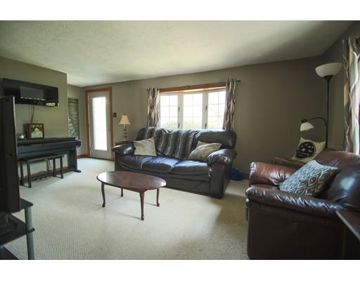 3 Birch Hill Rd, Worcester, MA 01606 photo 5